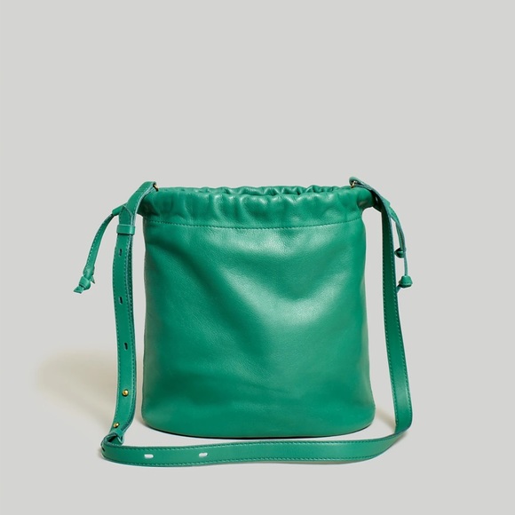 Madewell Handbags - NEW Madewell The Piazza Bucket Bag Jade Green